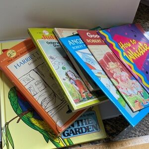 Selection of children’s books. Robert Munsch, Judy Blume etc